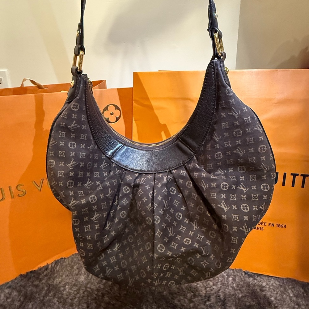 Louis Vuitton Monogram Idylle Rhapsodie Hobo shoulder bag in the "Encre" color - Picture 2 of 12
